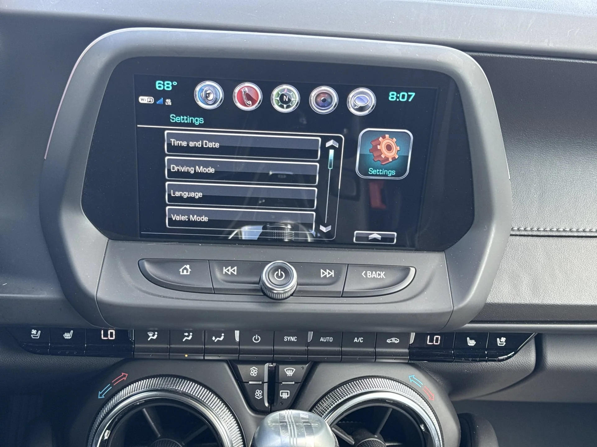 Used 2017 ARCTIC BLUE METALLIC Chevrolet 2SS image 16