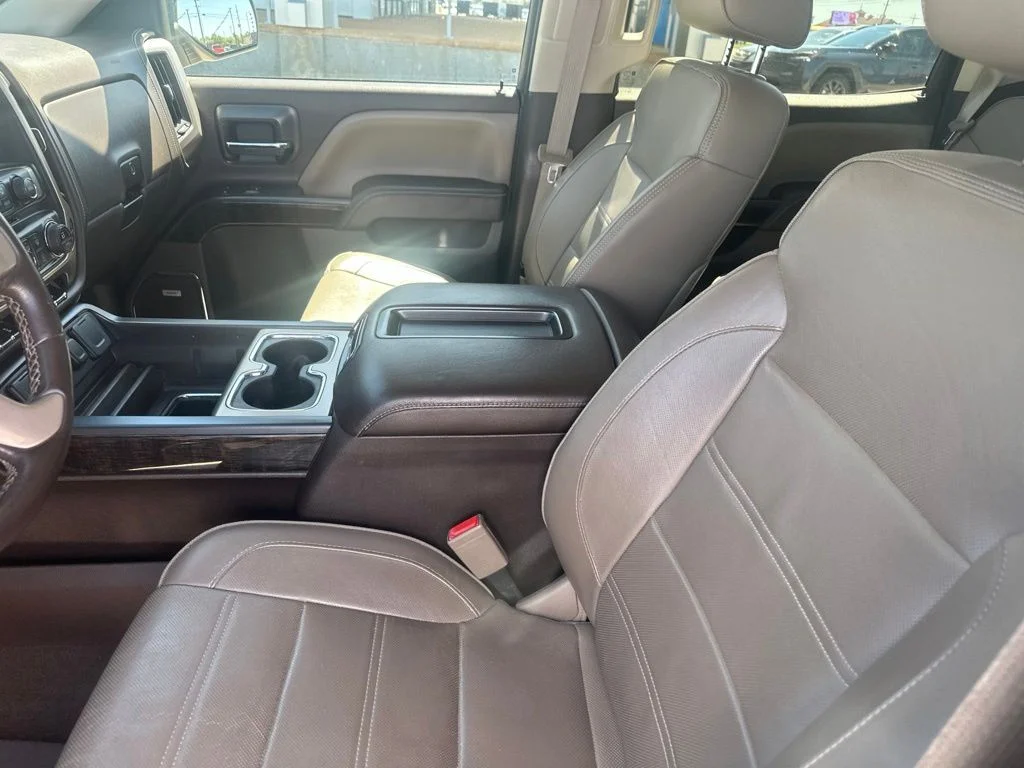 Used 2015 Gray GMC Denali image 2