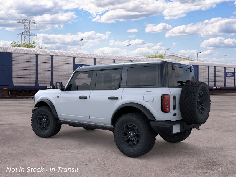 New 2026 Oxford White Ford Badlands® image 4