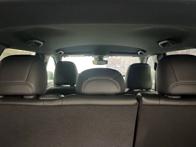 New 2026 Hydro Blue Pearlcoat Jeep Latitude image 26