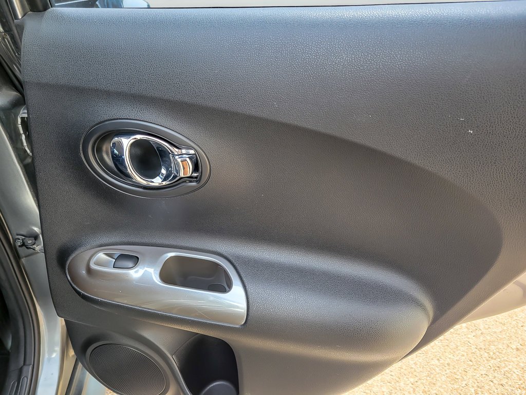 Used 2012 Gun Metallic Nissan S image 18