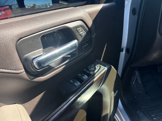 Used 2022 Silver GMC SLT image 12