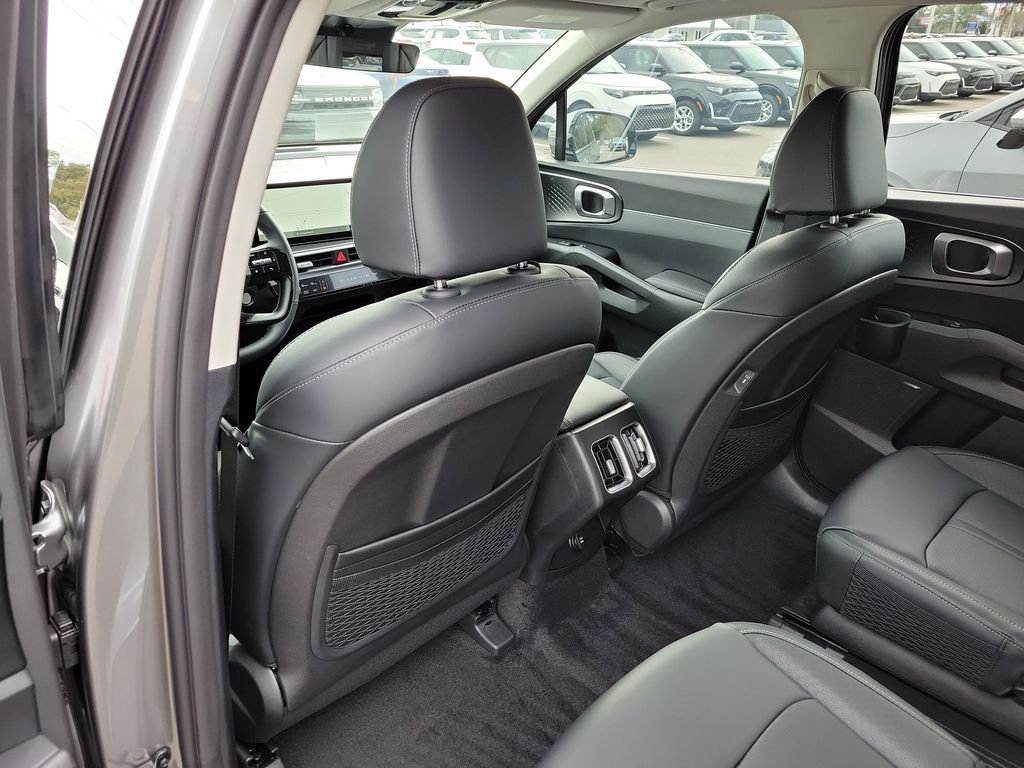 New 2026 Gray Kia EX image 17