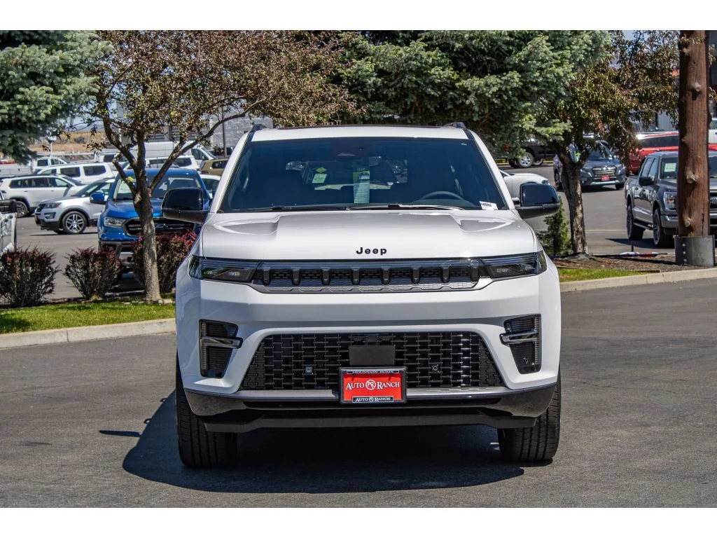 New 2026 Bright White Clearcoat Jeep Limited Altitude image 3