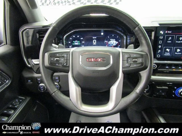 Used 2022 Onyx Black GMC SLT image 38