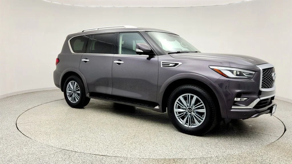 Used 2024 Anthracite Gray INFINITI LUXE AWD image 3