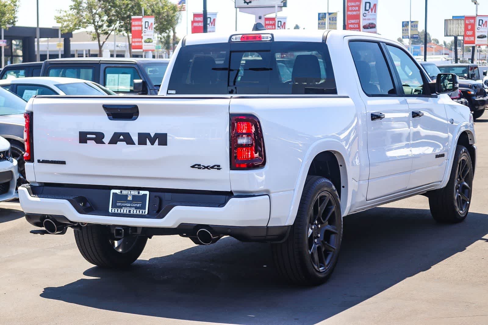 New 2026 Ivory White Tri-Coat Pearl-Coat Exterior Paint RAM Laramie image 4