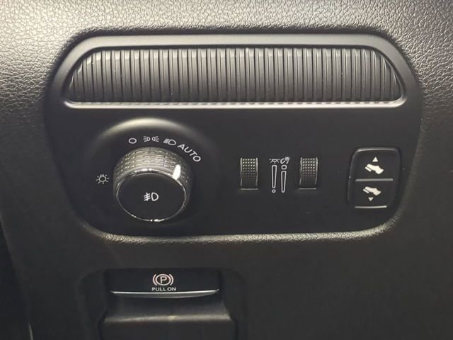 Certified Used 2022 Gray Jeep Series II image 31