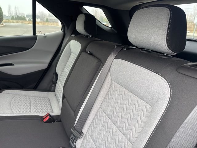 2022 Chevrolet Equinox LS - Photo 16