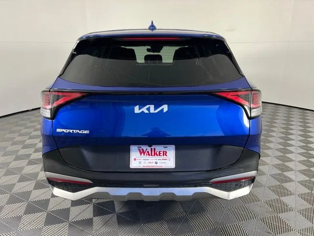Used 2023 Sapphire Blue Kia EX image 6