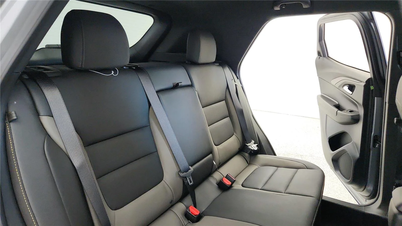 New 2026 Sterling Gray Metallic Chevrolet ACTIV image 30