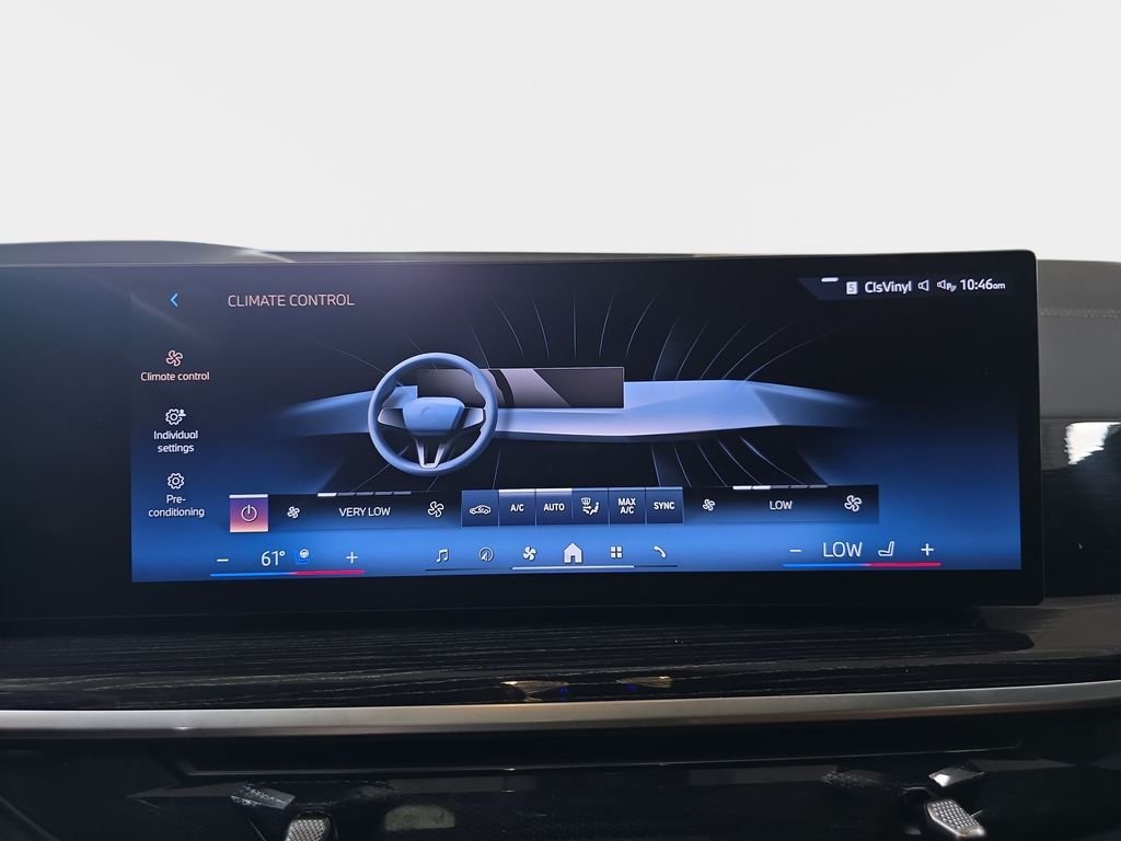 Used 2026 Black Sapphire Metallic BMW xDrive40i image 25