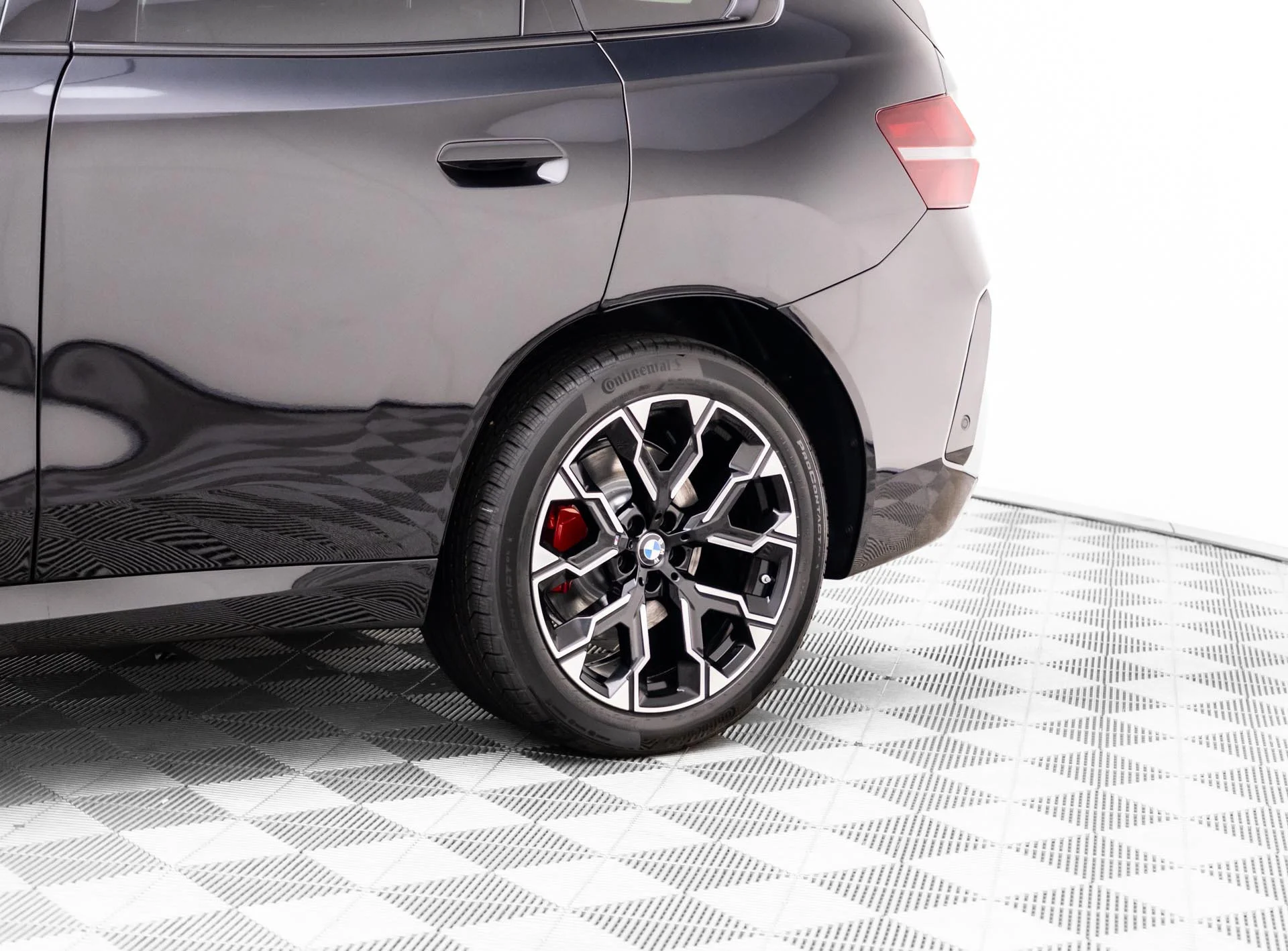 New 2026 Black BMW 30 xDrive image 33