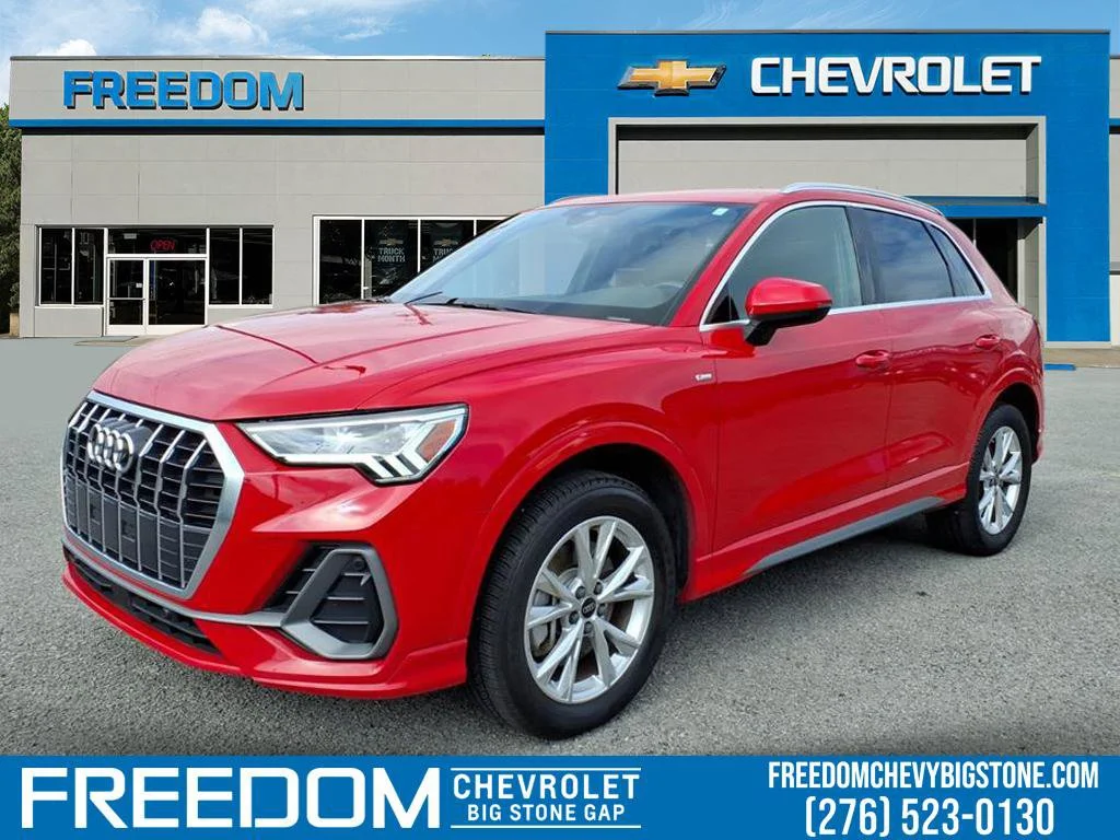 2025 Audi Q3 Premium