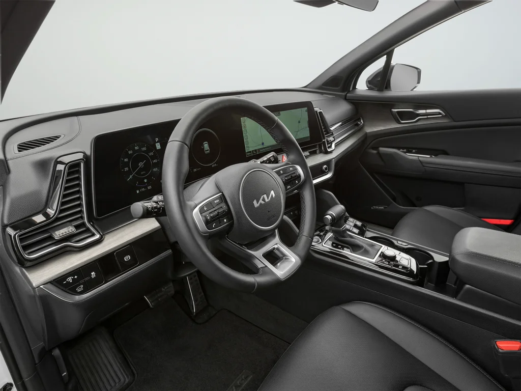 Used 2023 White Kia X-Line image 41