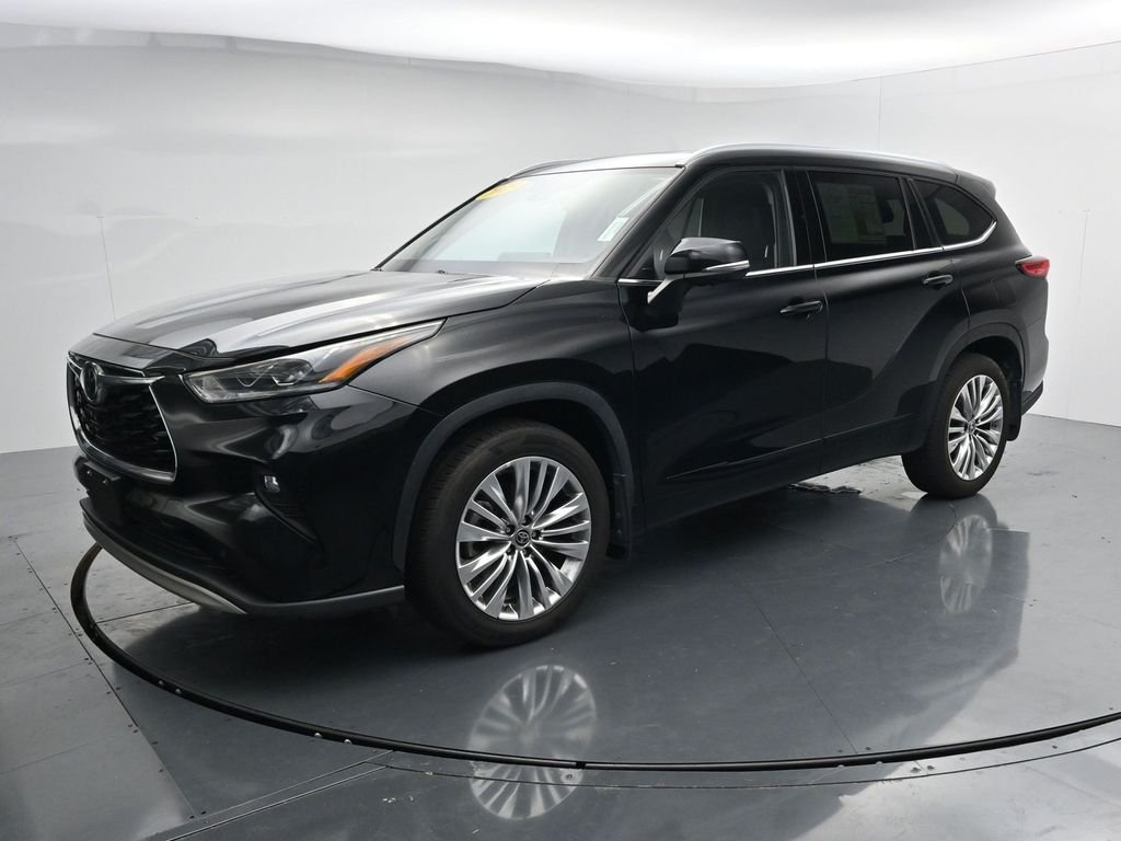 Used 2023 Black Toyota Platinum image 4