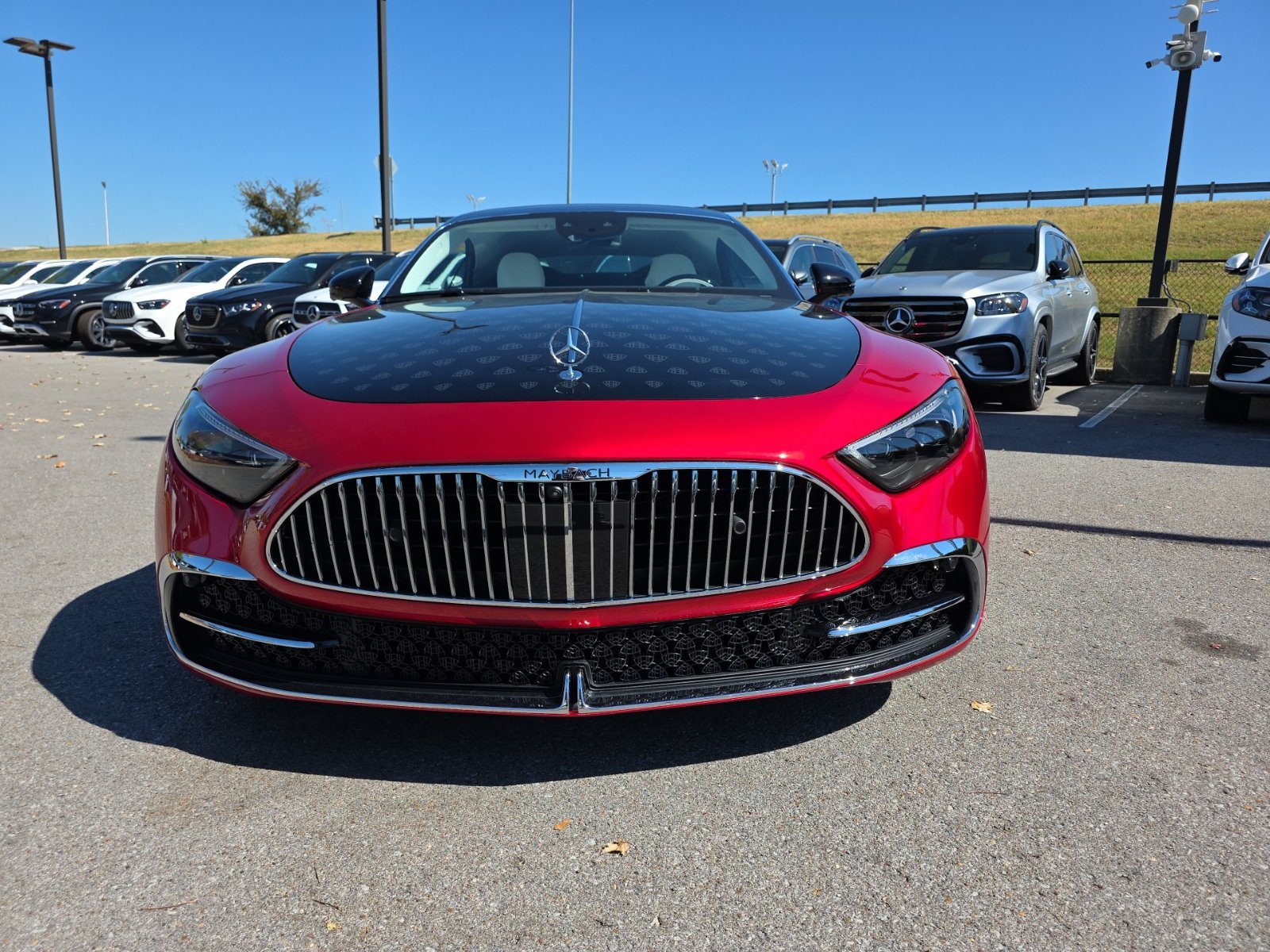 Certified Used 2026 MANUFAKTUR Garnet Red Metallic (Red Ambiance) Mercedes-Benz Maybach SL 680 image 8