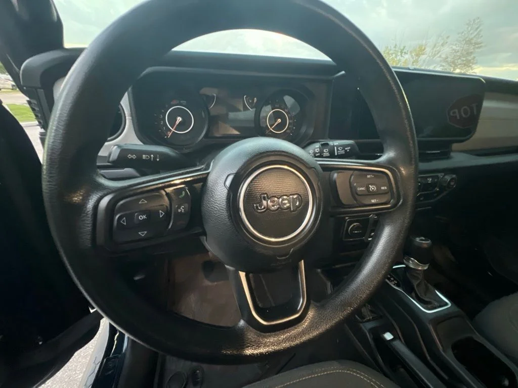 Certified Used 2025 Blue Jeep Sport image 32