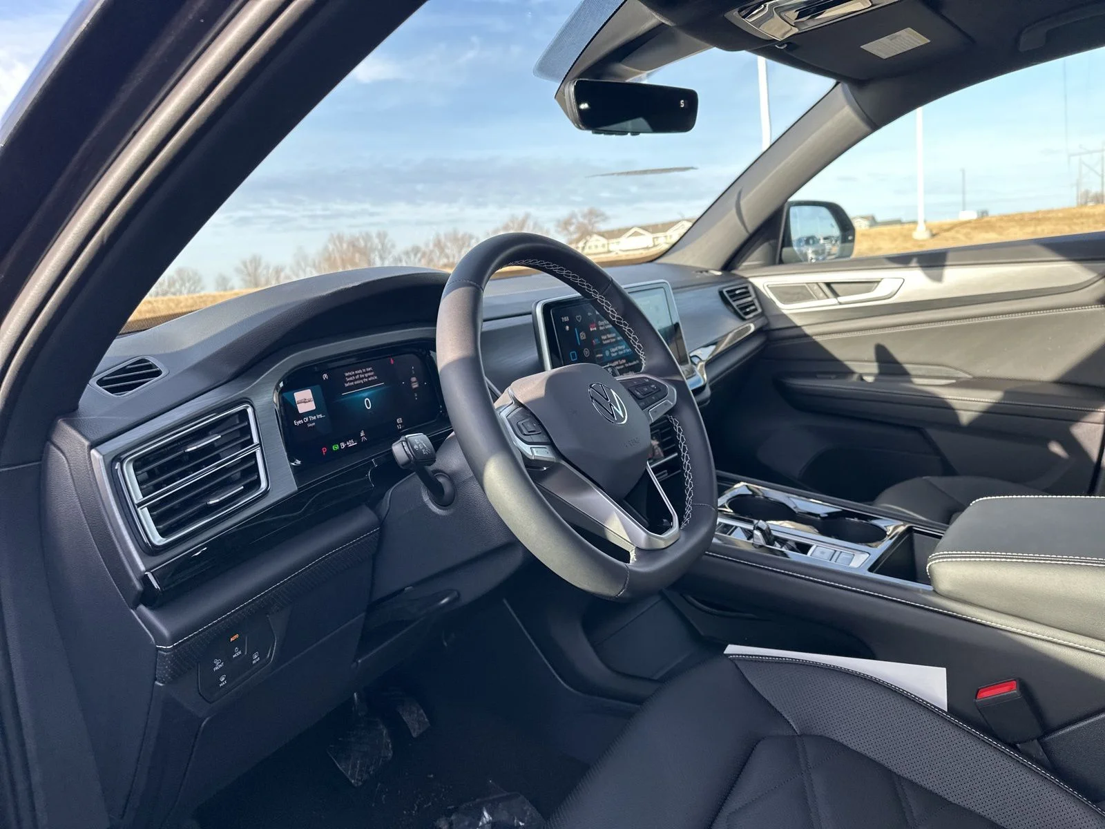 New 2026 Black Volkswagen 2.0T SE w/Technology image 12
