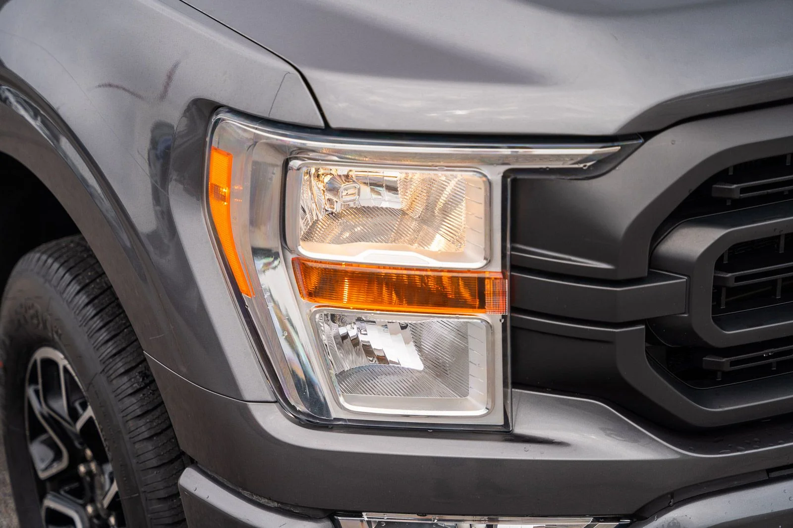 Used 2022  Ford XLT image 12
