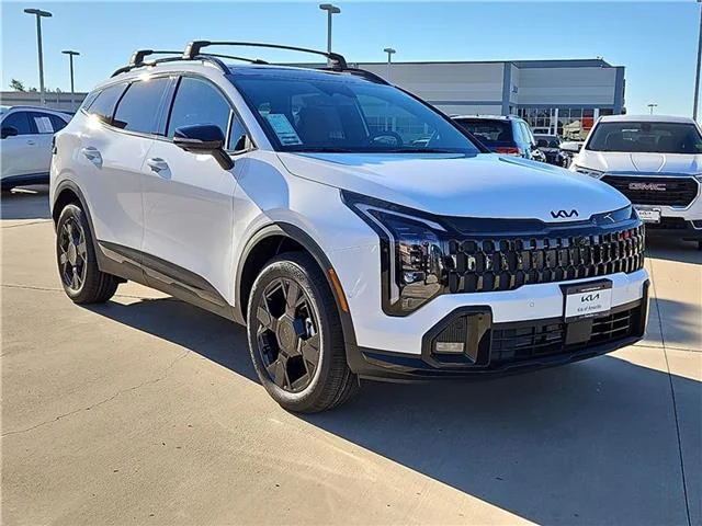 New 2026 Glacial White KIA X-Line All-Wheel Drive image 4