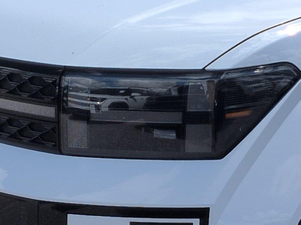New 2027 White Hyundai Calligraphy image 12