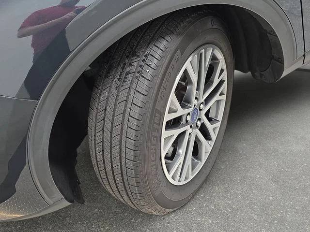 Certified Used 2022 Stone Blue Metallic Ford SEL image 29