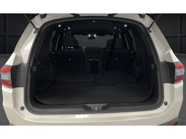 Used 2023 Platinum White Pearl Honda Sport image 27