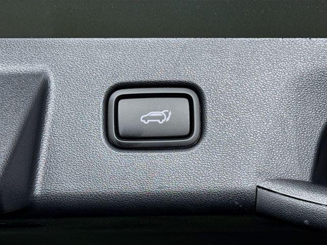 New 2026 Green Hyundai SEL FWD image 40