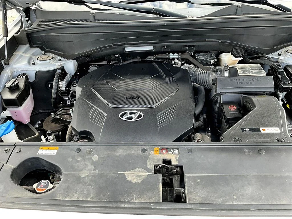 Used 2021 Silver Hyundai Limited image 35