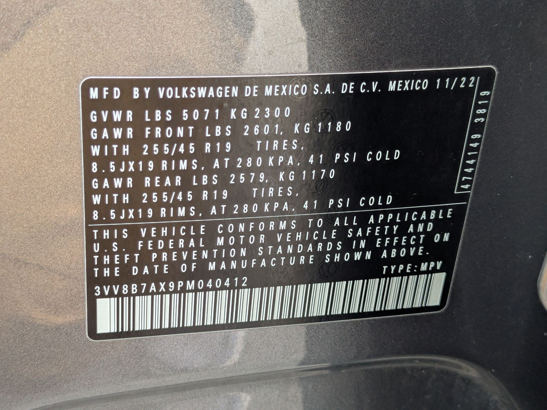 Certified Used 2023 Platinum Gray Metallic Volkswagen SE R-Line Black image 36