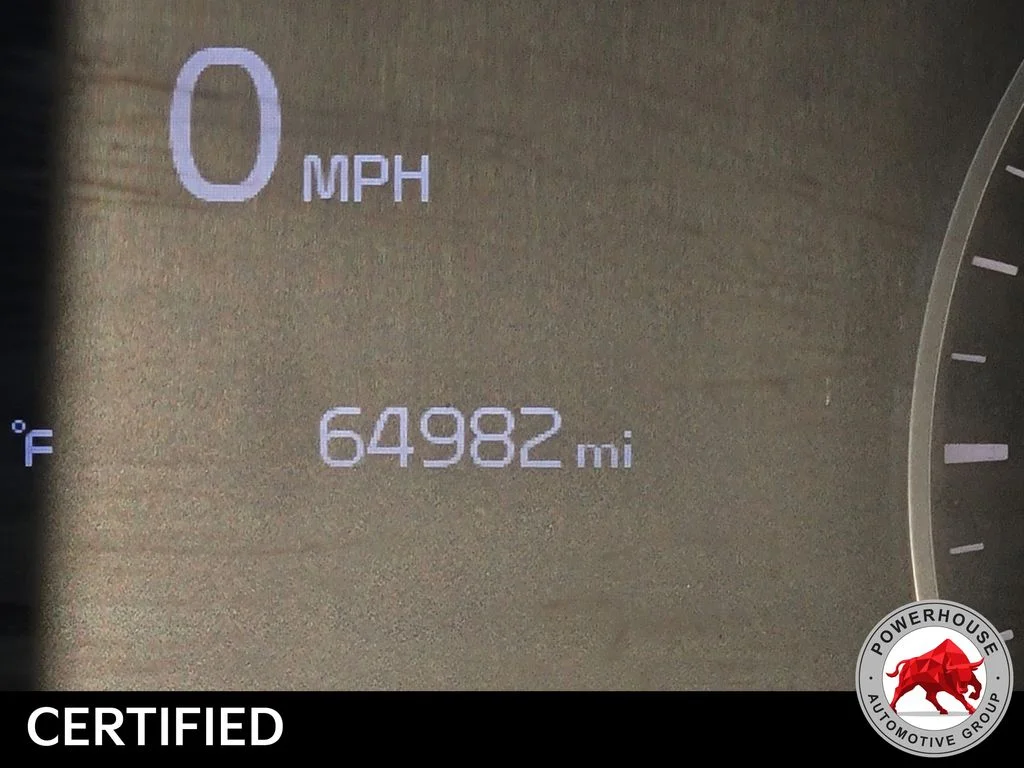 Used 2021 White Kia EX image 38