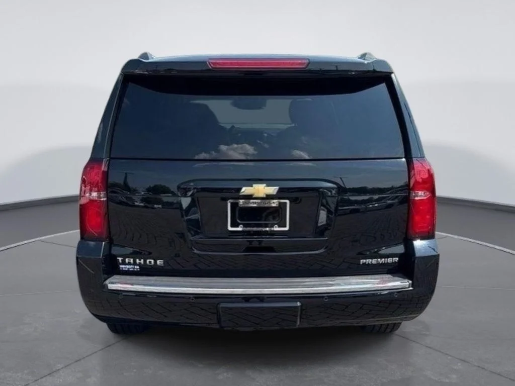 Used 2019 Black Chevrolet Premier image 6