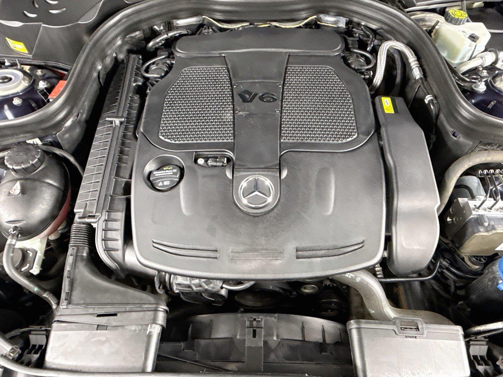 Used 2015 Indigo Blue Metallic Mercedes-Benz E 350 Sport image 45