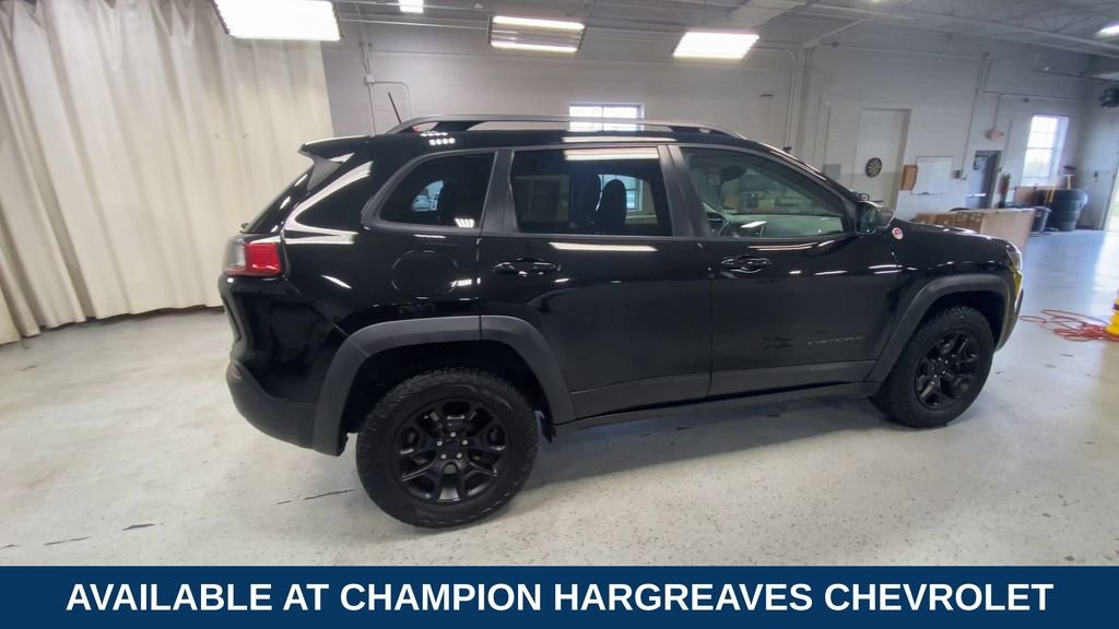 Used 2021 Diamond Black Jeep Trailhawk image 5