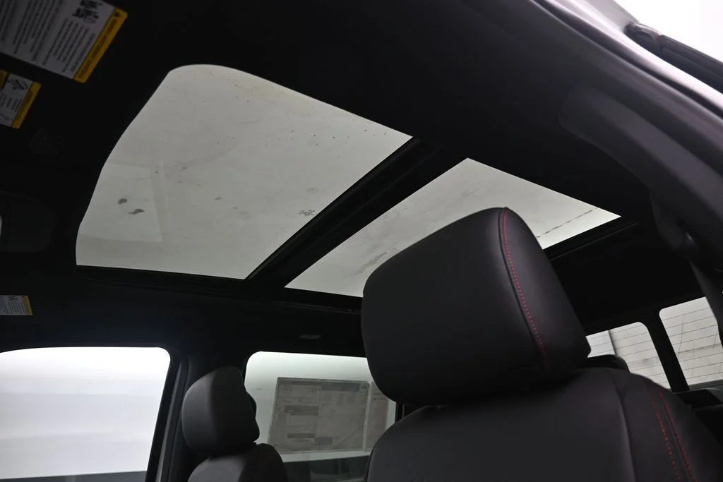 New 2026 Star White Metallic Tri-Coat Ford Lariat image 9