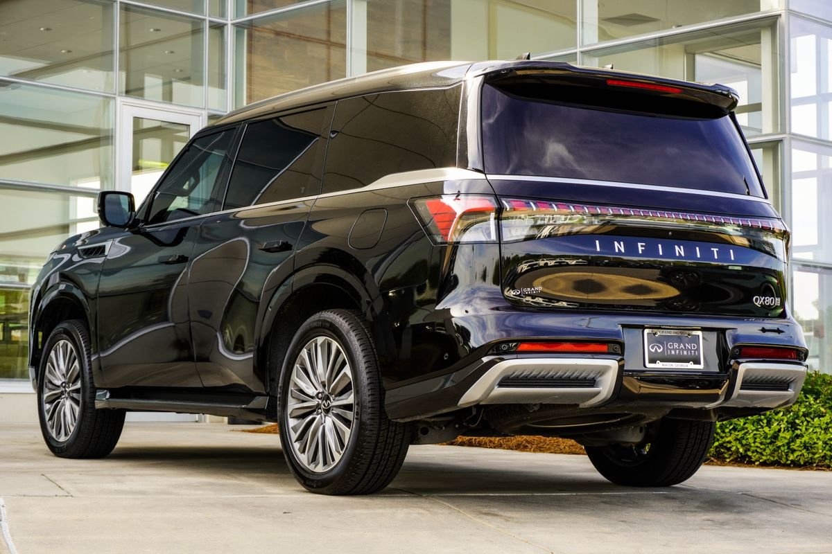 Used 2025 Black INFINITI SENSORY image 10