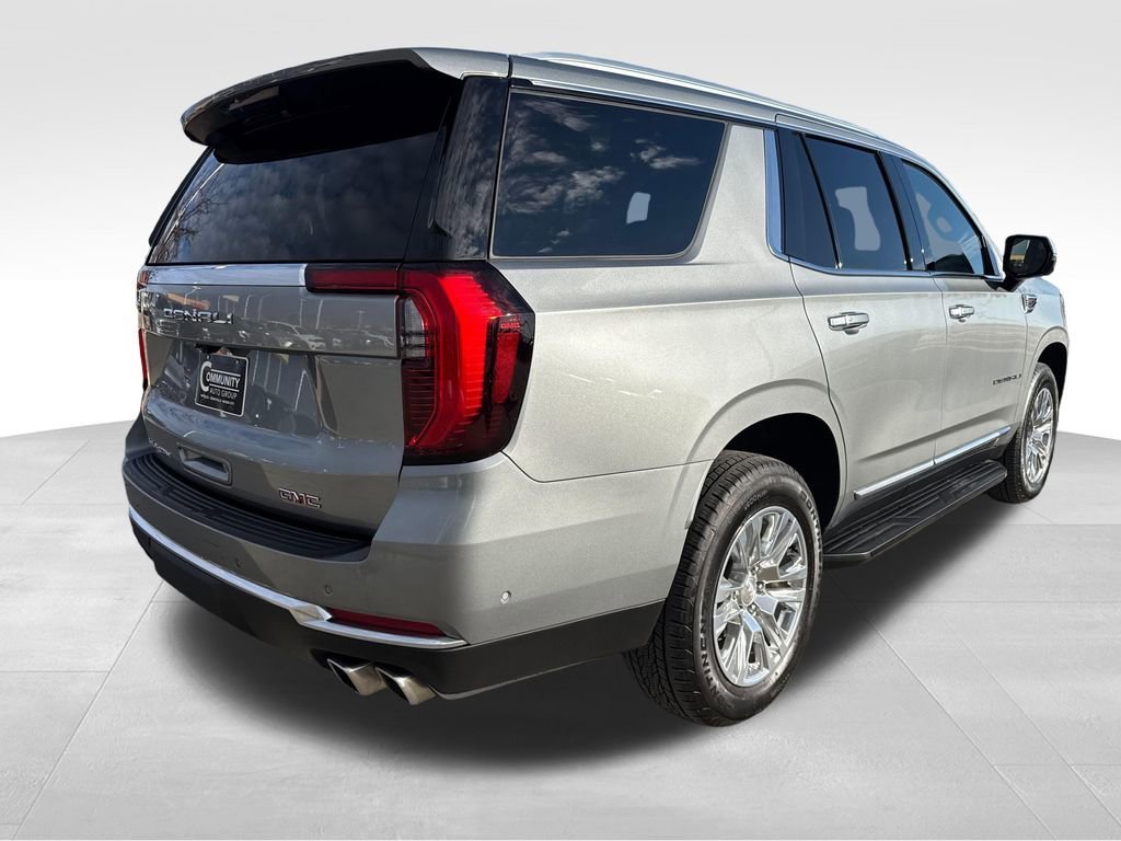 2025 GMC Yukon Denali - Photo 6