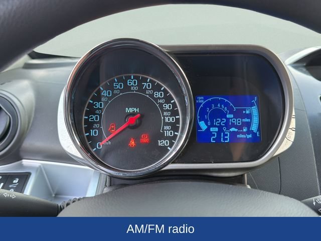 Used 2014 SALSA Chevrolet LS image 10