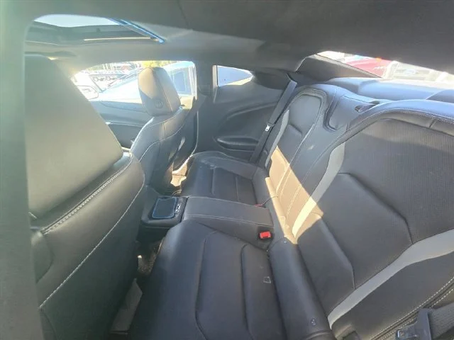 Used 2018 SILVER ICE METALLIC Chevrolet 2SS image 29