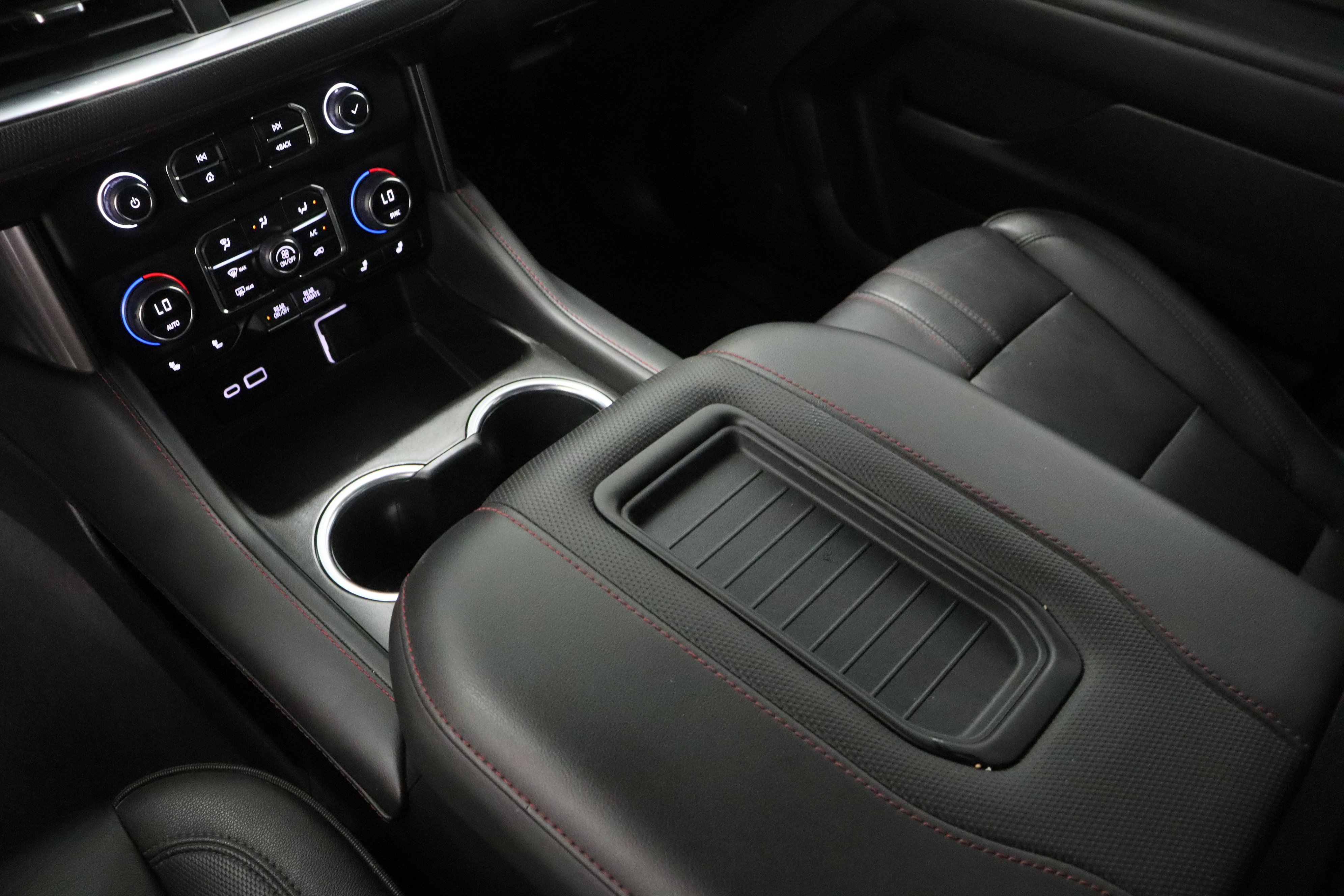 Used 2023 Iridescent Pearl Tricoat Chevrolet RST 5.3L image 18