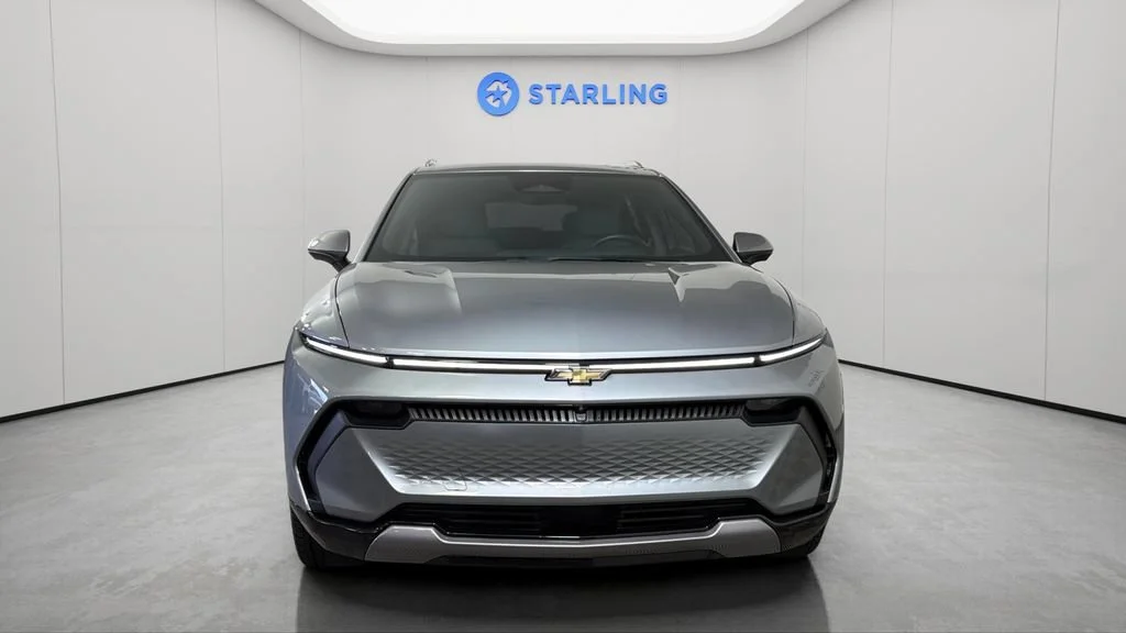 Used 2024 Sterling Gray Metallic Chevrolet 2LT image 16