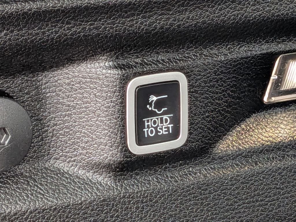 Used 2021 White Jeep Limited image 29