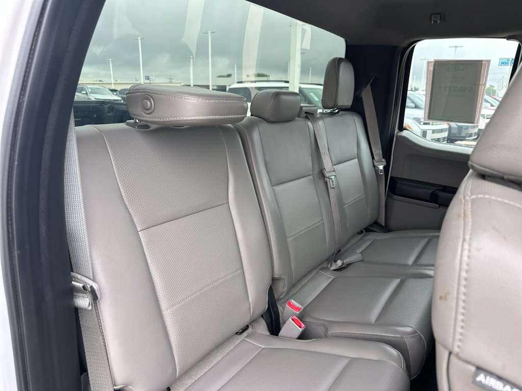 Used 2017 Oxford White Ford XL image 31
