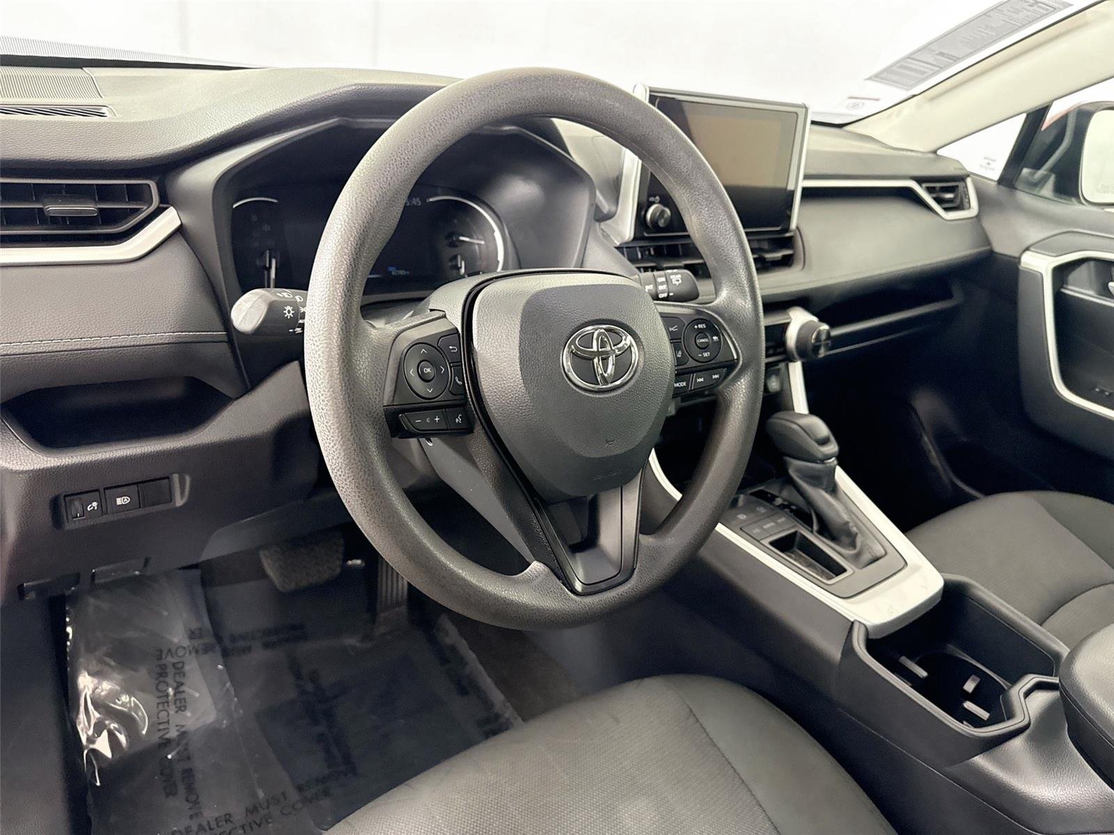 Certified Used 2025 Ruby Flare Pearl Toyota XLE image 4