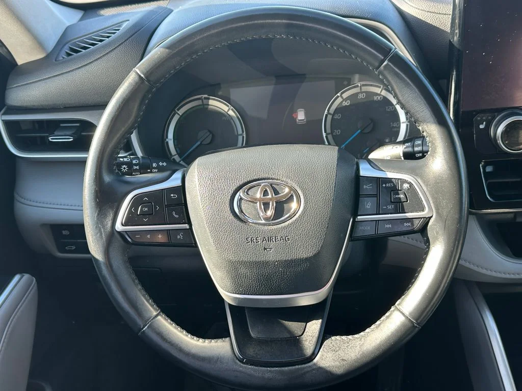Used 2023 Gray Toyota XLE image 20
