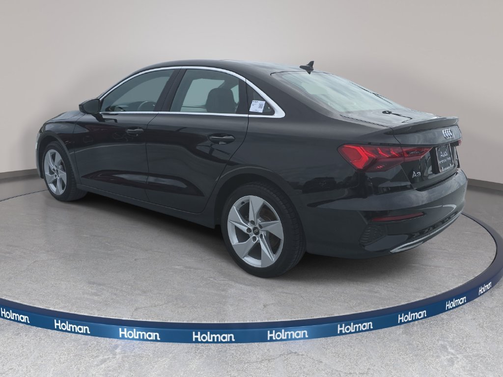 Used 2023 Black Audi  image 7