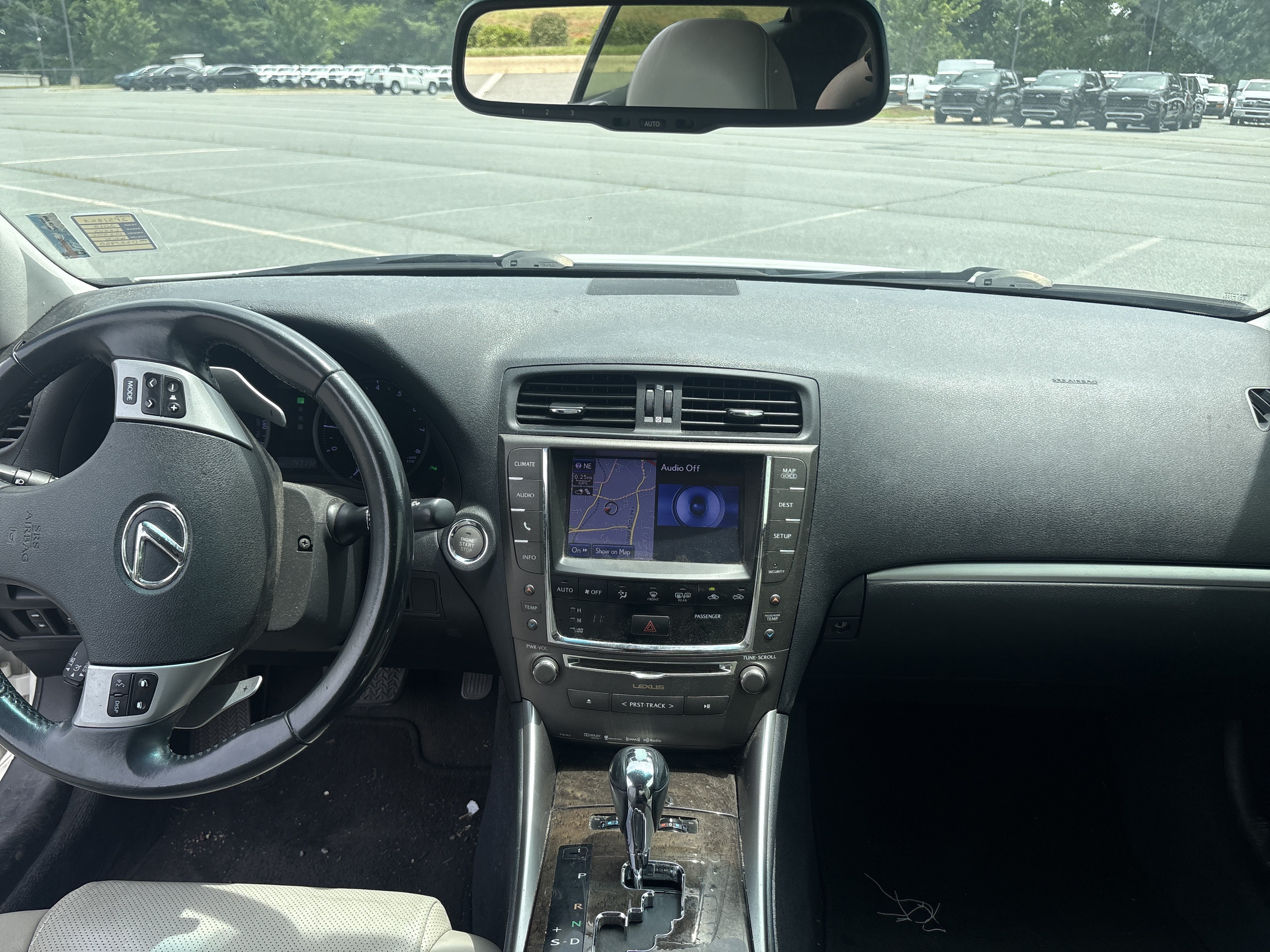 Used 2013 Starfire Pearl Lexus 250 C image 14