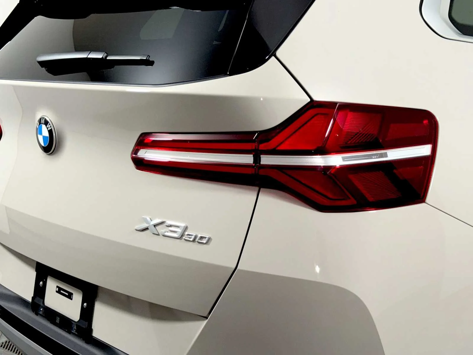 2026 BMW X3 30 - Photo 27