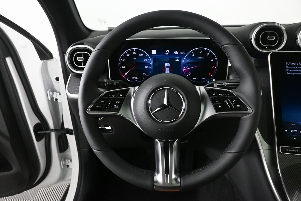 New 2026 Polar White Mercedes-Benz GLC 300 image 2
